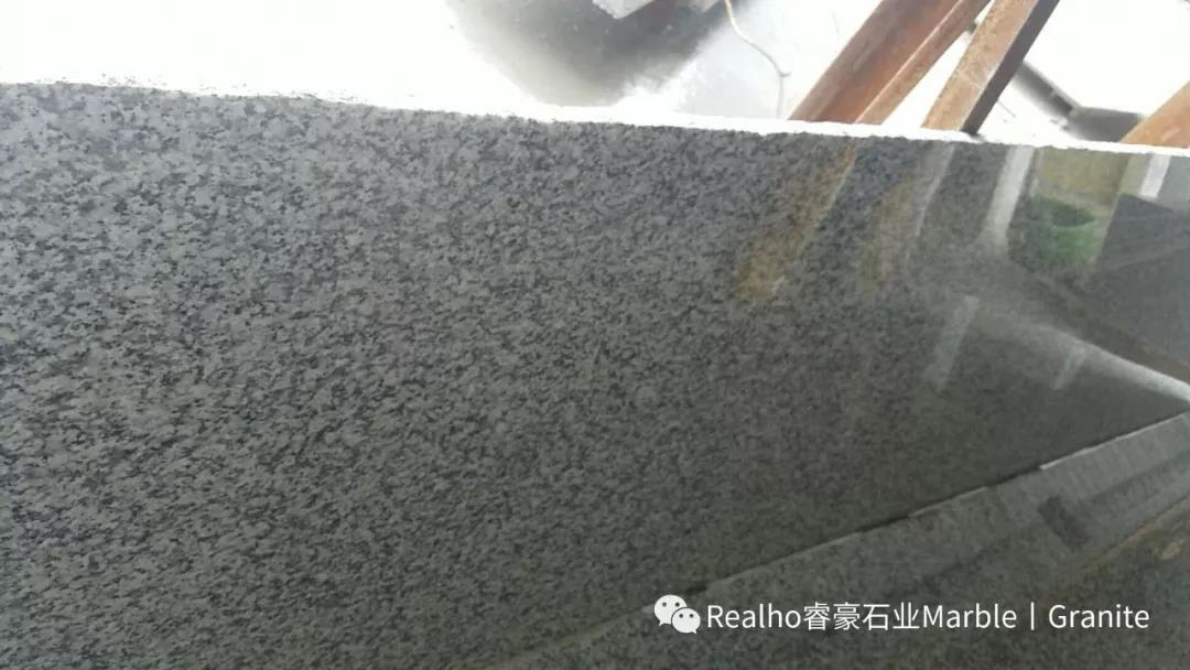 New Sesame White Granite Polished Slabs New Sesame White Granite Polished Slabs