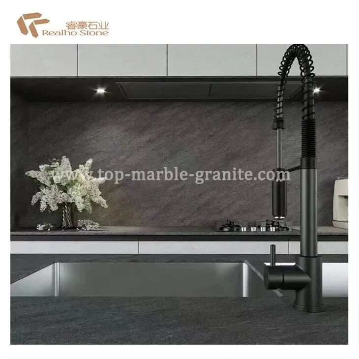 carbon-grey-quartzite