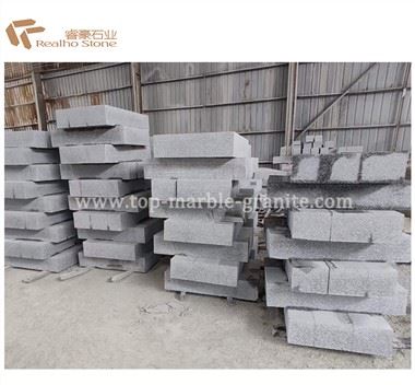 Kerbstone Of Grey Granite For Road Side