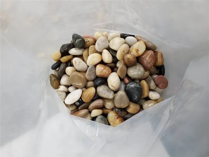 colors pebbles (1)